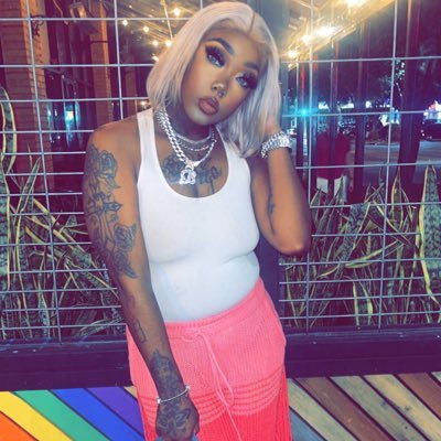SIMPLY ME!!! Follow me on IG: just_barbie83 SC: barbie_1983 YOUTUBE: BBP 🖤 TikTok: jusbarbiedaentertainer83💋Dallas Femm Fatale Host & HOTTEST FEMALE MC🎤