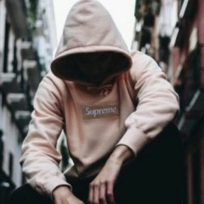 من بغاك ما ضيعك ماضايقك ما اهملك