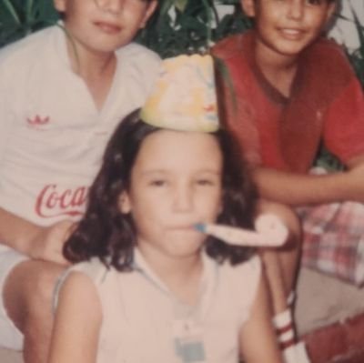 Siempre reinventándome.
Zurda y padeciendo las injusticias de este 🐶 mundo desde los 13.
La intensidad es mi superpoder.
PALESTINA LIBRE