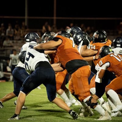 🏀🏈Desert Edge 🦂/Class of 2026/6'6/318/OL/LT/3.5 GPA - IG:@Jalayne_0/Email:Millerjalayne@gmail.com Hudl: Jalayne Miller Sophomore Highlights ⬇️