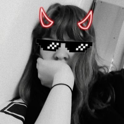 ly_tessie's profile picture. ๑~+⁉️🧵Just a Girl (20years old)with Passion for games, animals and food🧵⁉️+~๑