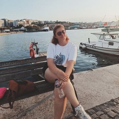 ZeynepAsker10's profile picture. IUC 🐾
https://t.co/QViwK51xbt