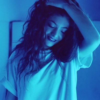 folksober's profile picture. mania de grandeza num corpo pequeno