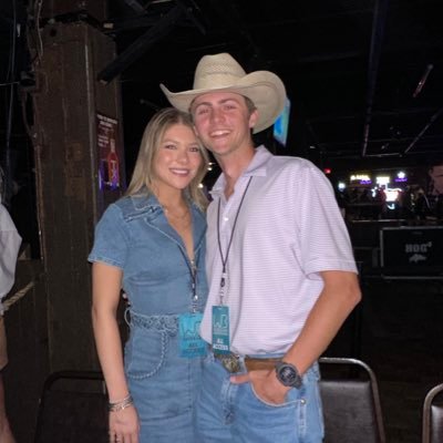 alexa_hyslop's profile picture. 