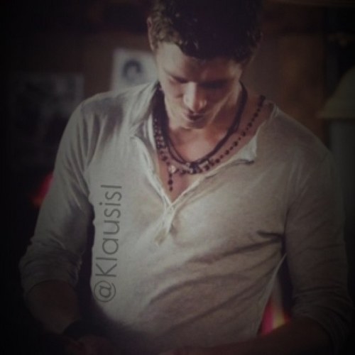 KlausisI's profile picture. Fear is pain rising from the anticipation of evil. I am fear. I am evil. You had better start running. {RP/MC}