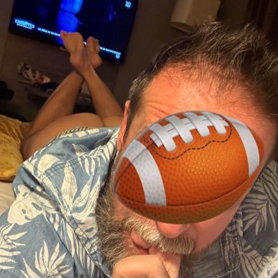 kalhebx's profile picture. je veux juste matter du 🔞 tranquille