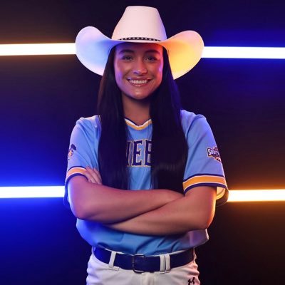 Texas Bombers Gold 18u // 2025 OF // Notre Dame High // Email - malaynadaigle@yahoo.com // MCNEESE STATE COMMIT! #gopokes