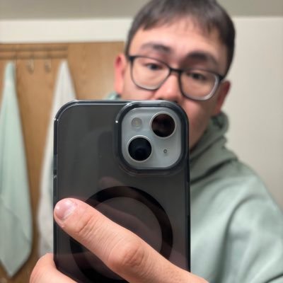 marco_sayazie's profile picture. hi. i tweet. (sometimes) 👋🏻 but I mostly  retweet 👌🏻