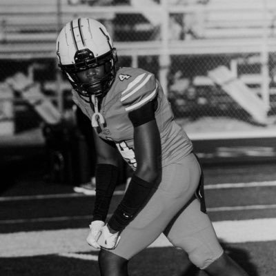 |LHS Track & Field🖤🧡|{c/o🎓24’}|2396016268|6'1|180|NCAA ID:2405292625|