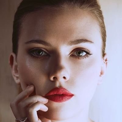 ScarlettJo33752's profile picture. Hollywood Actress 
Black widow