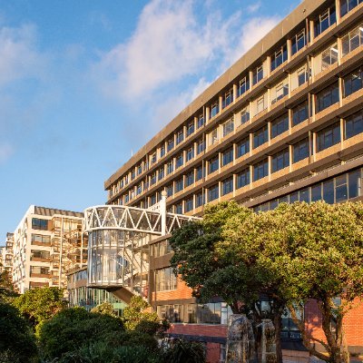 Te Pātaka Kōrero—The Library