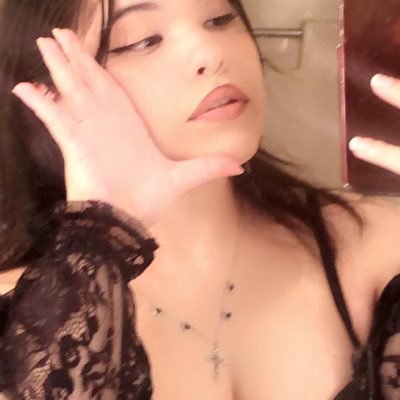 Yaniytzel's profile picture. boohoo