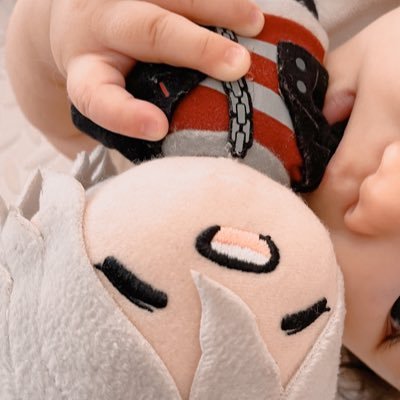 aron04231117's profile picture. アロン(아론･Aron)ただのぱぺぬいおばさんだよ😗 6歳2歳姉妹育児中のｵﾀﾏﾏ ダンガンロンパと墓に入る