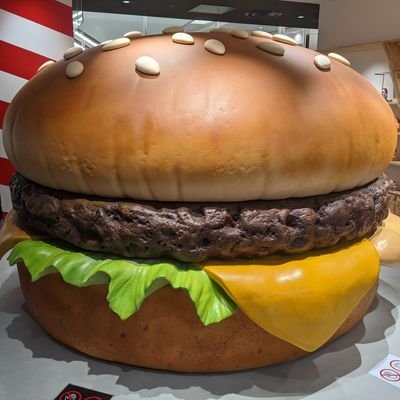 tbtb_pm's profile picture. テレビの人でした(カメラ)。現在はシステム系の人(python勉強中)/ただの音楽好き/ラッキリ/サカナクション/羊文学/