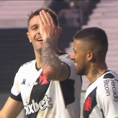 sem clubismo, só futebol,
vegetti melhor atacante do Brasil