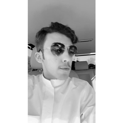 aliawaleed14's profile picture. هُنـا فتَـاة تَكتبُ مَا يُرَاودُهَا مِن مَشَاعر لِتُخَلَد لِذكرَى..🙏