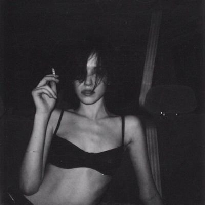 bikucukhesap's profile picture. Selene ve hayatına dair muhtelif evhamlar profili.