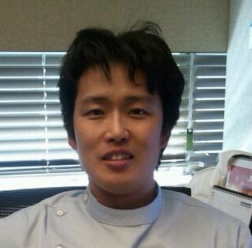 - 최악을 대비하면서 최고를 지향한다
- 멀쩡한 두 눈을 가지고도 현실을 보지 못하는 사람들을 위한 안과의사
- 오늘부터 반드시 다 암기한다 매국노151