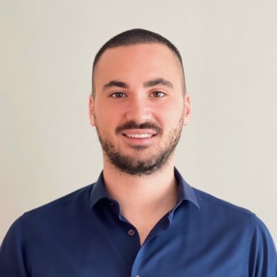 azizarsl's profile picture. engineering leader, developer, web technologies lover