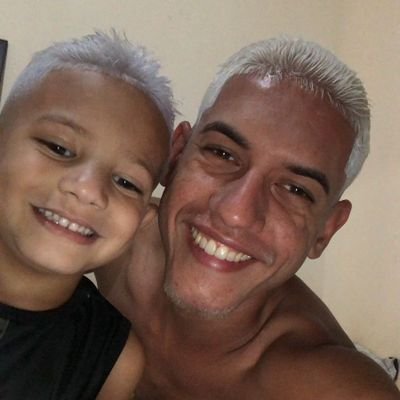 Toda boa dádiva todo Dom perfeito vem de Deus 🙌🏼 Pai do pedro🧒🏼