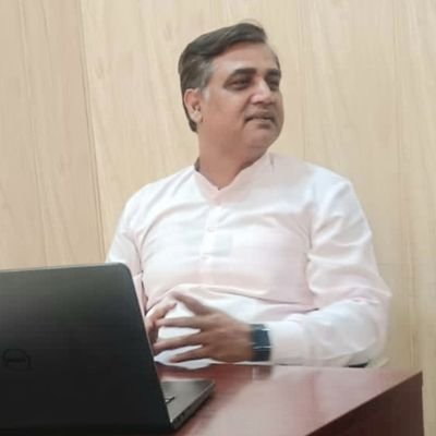 स्वयंसेवकI प्रदेश संयोजक-व्यवसायिक प्रकोष्ठ l @BJP4UP lMedia Panelist l Ind. Dir (MoPNG,GOI) l Ex Nat Co Convener @BJP4India