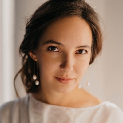 julianachyzhova's profile picture. #GenAI  ✨ Marketing at @TechstarsSWSF 🧪 
Former CMO at @SkylumSoftware, team behind Luminar, AI-powered photo editor 📸 Bookworm 📚 Ukrainian🇺🇦 in SF 🇺🇸