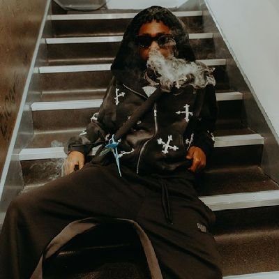 torichhard01's profile picture. GGMU // Music🎶 // Nyctophile🌃