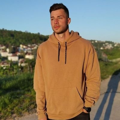 FredKelvin68786's profile picture. always be yourself ❤️