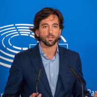 Adrián Vázquez Lázara 🇪🇦🇪🇺 (@adrianvl1982) 's Twitter Profile