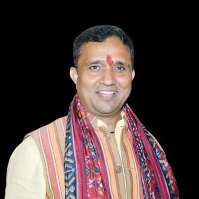 paras_singvi Profile Picture