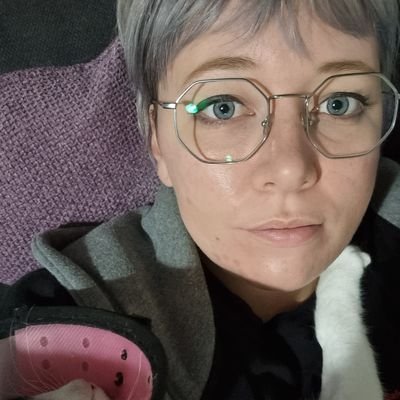 they / them | Mental health advocate | AuDHD | Cat parent | Partnerships & Training Manager @SafeInOurWorld | https://t.co/wsiVguaP8x