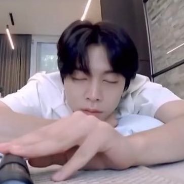 fan account | dedicated to NCT #reviewfordfrost *SLOW*