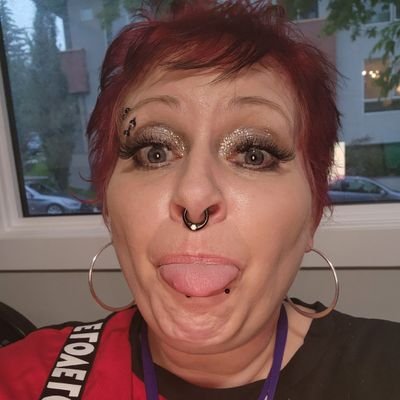 CamLorell's profile picture. 