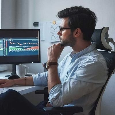 3FIGcWkPC352411's profile picture. 個人投資家です。資産は5000万円を越えたので手法を伝えられる人を探してます。