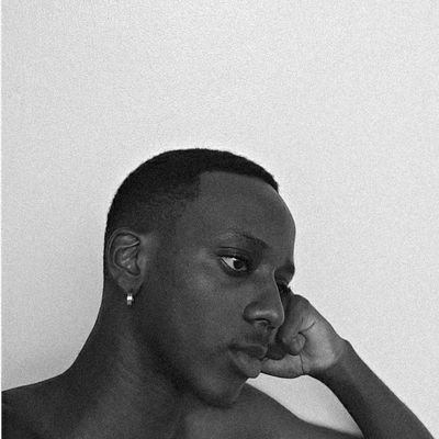 young...
stream xoxo.💜
here: https://t.co/gWu1pflM2x