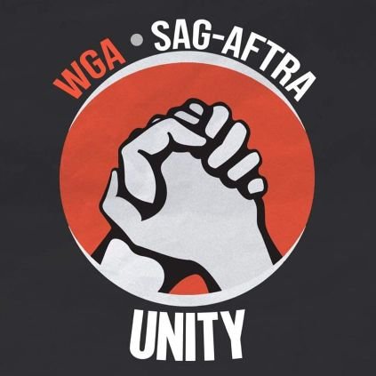 leahfolta's profile picture. Comedy writer, poly & queer, very nice ♥️🪧