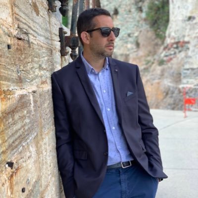 rossijeanphi's profile picture. 