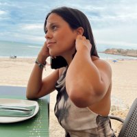Lucía (@limoon7) 's Twitter Profile