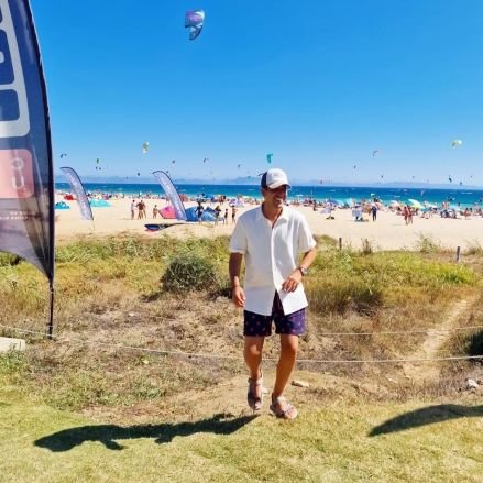 eduugarcias's profile picture. ◇Loading...◇