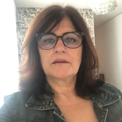 Bernardete49861's profile picture. 
