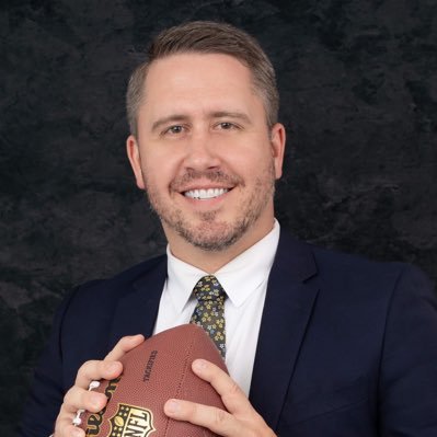 NFLPA Certified Contract Advisor; Coach & AD agent; Sports Law professor @nkuedu; NIL Attorney;     KMG Sports ➡️Tailored Agency (https://t.co/HkxaIuo4t9) 🚧