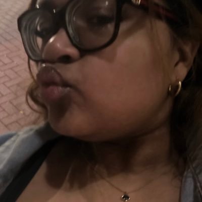 KrishawnHarshaw's profile picture. ct alum💚🤍