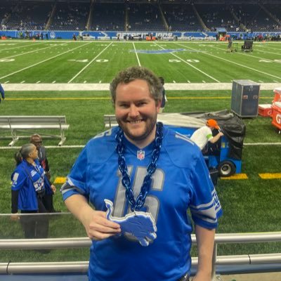 Detroit Lions fan. Twitch streamer/recently productive YT'br. Still enjoying tacos and live music. #ALLGRIT