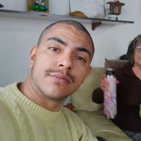 Lukas (@lukasuy028) 's Twitter Profile