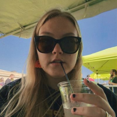 squidnicole's profile picture. the time will pass anyways