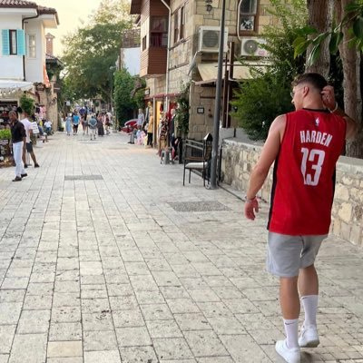 29 y/o faceit grindeR https://t.co/nawXlcERph https://t.co/TNtAdjGgzy