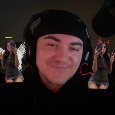 xPoulin_'s profile picture. 27