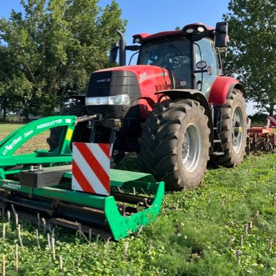 VladMuller97's profile picture. Mechanik a občasný zemědělec. 🚜