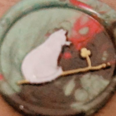 好きなものを描くアカウント。鍵の時申請誰でも通します。表【@byoga222_JJ】鍵【@Osipin_La 】/百合とケモ・その他捏造/ご本人様周辺B済/左右固定(🐣🎀)
