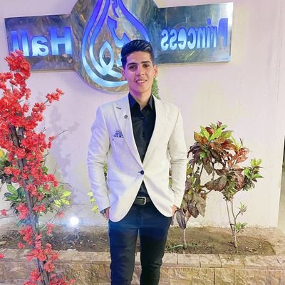 KareemG15557083's profile picture. منشد ديني🎤
5th  year vet medicine🐴🧑‍⚕️